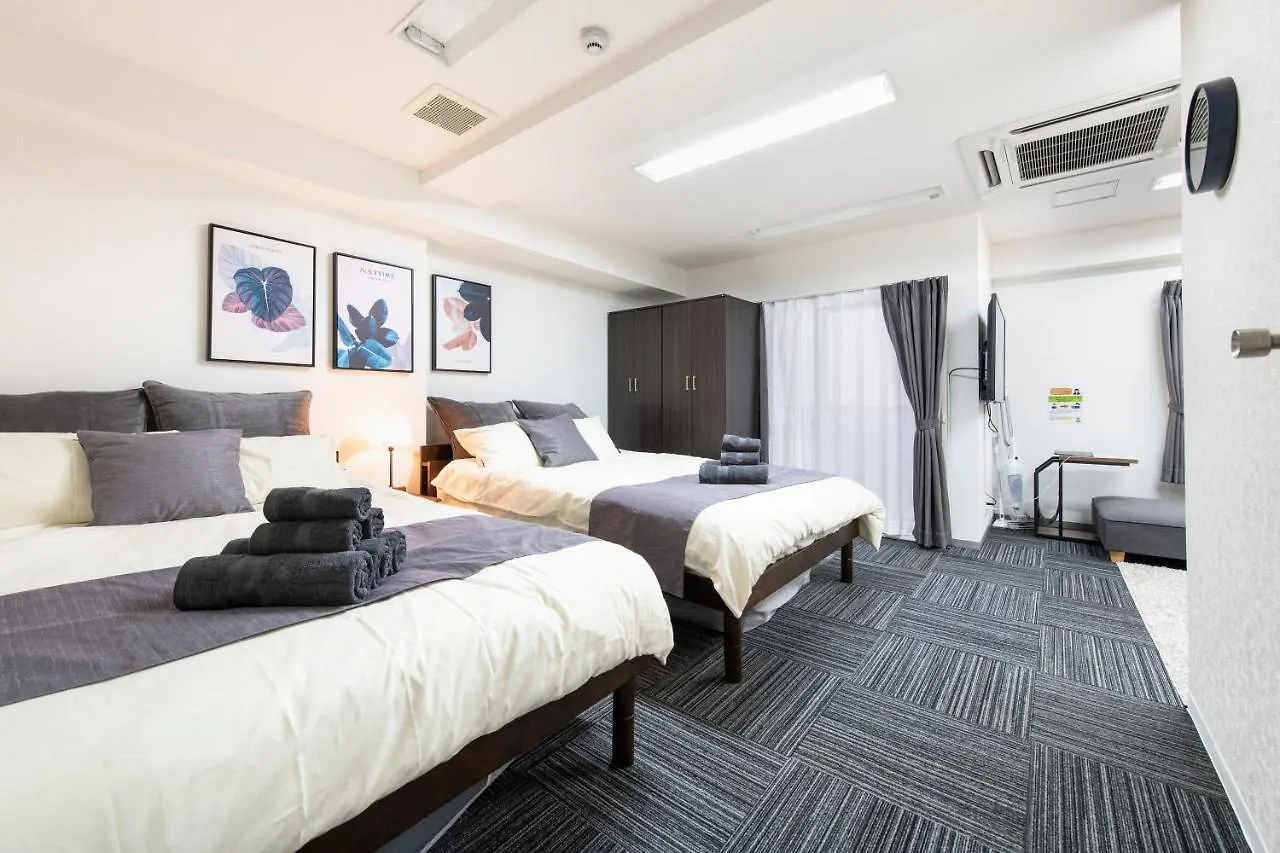 Tsukimura Building Tokyo Apartment